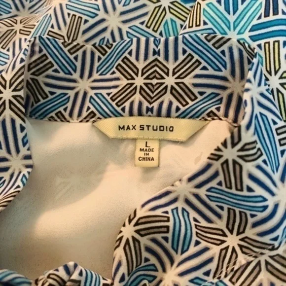 𝅺MAX STUDIO Tie Neck Shift Dress - Large - Picture 7 of 7